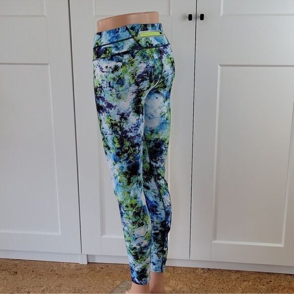 Athleta Hypersonic Sonar Tight Blue Green Watercolor Print S - Picture 3 of 7